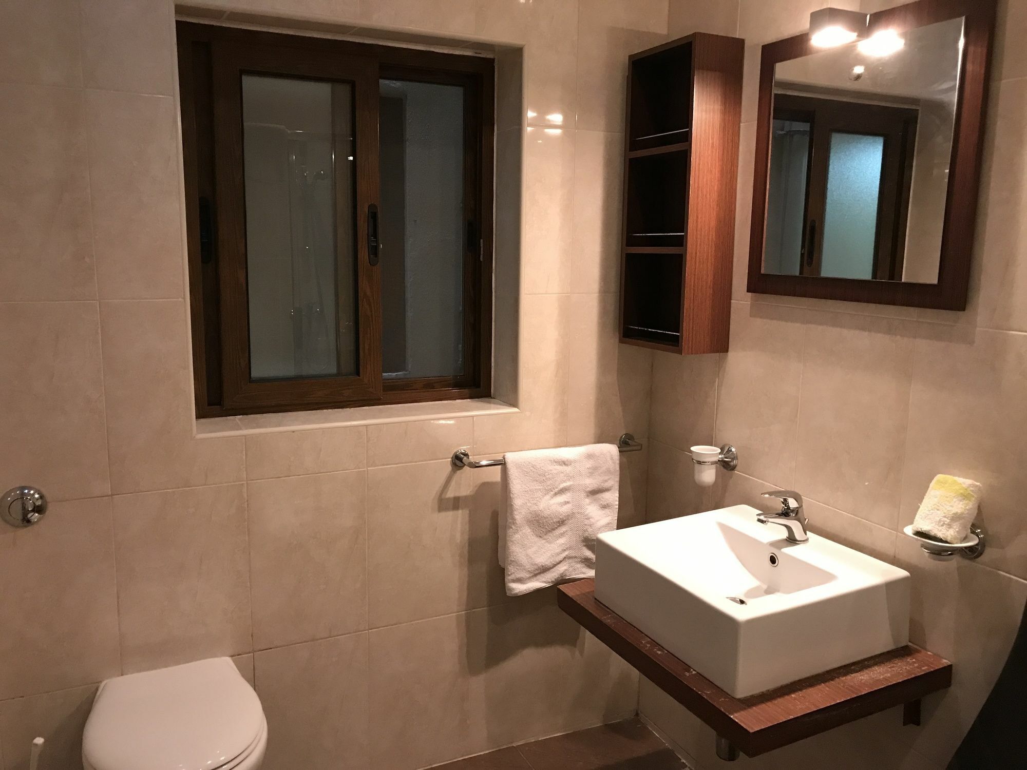 Marble Arch Home سانت جوليان المظهر الخارجي الصورة